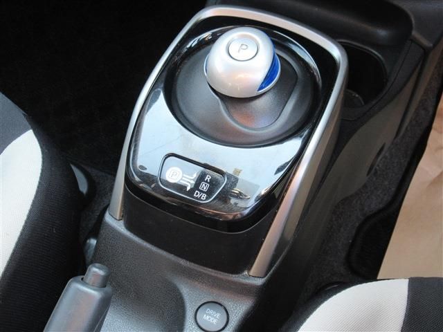 Nissan NOTE 2018-10 191764-14