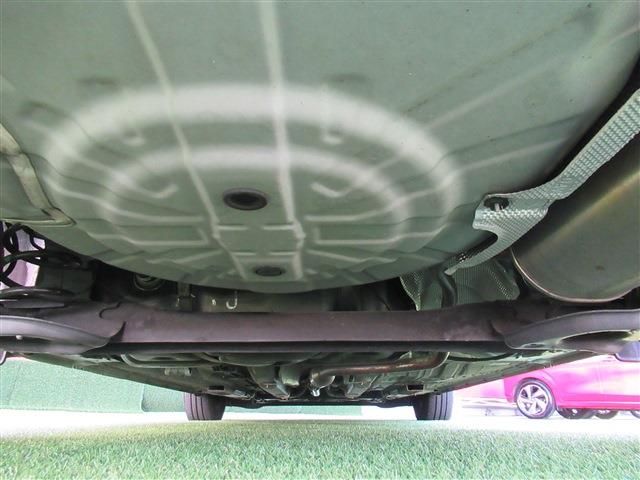 Nissan NOTE 2018-10 191764-22