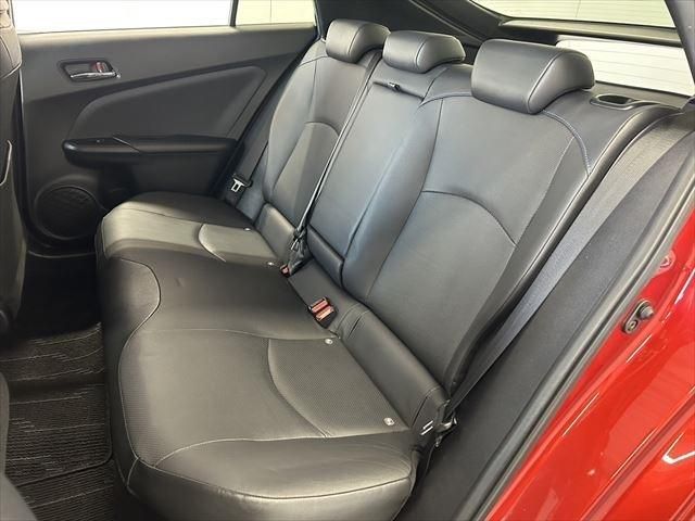 Toyota PRIUS 2016-06 15009-22