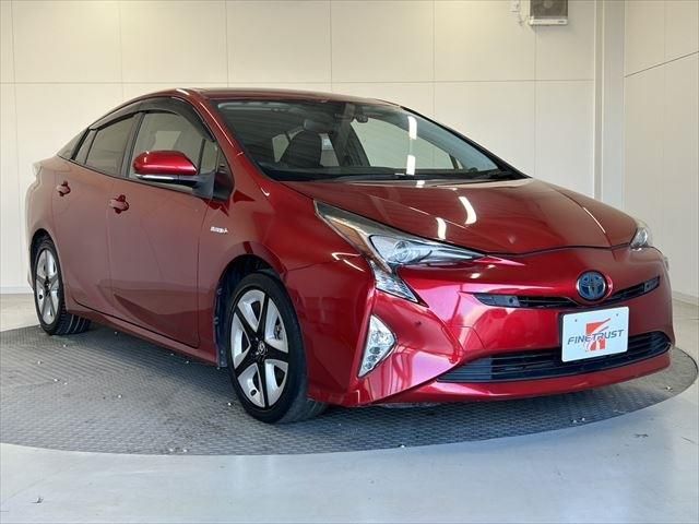 Toyota PRIUS 2016-06 15009-2