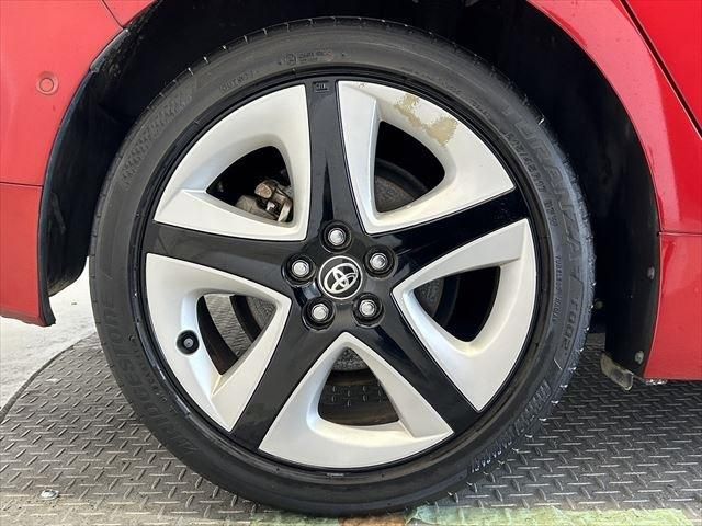 Toyota PRIUS 2016-06 15009-15