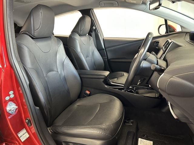 Toyota PRIUS 2016-06 15009-19