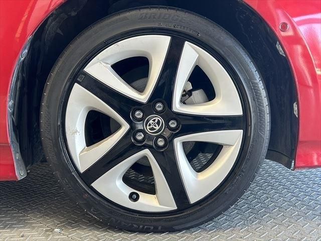 Toyota PRIUS 2016-06 15009-14