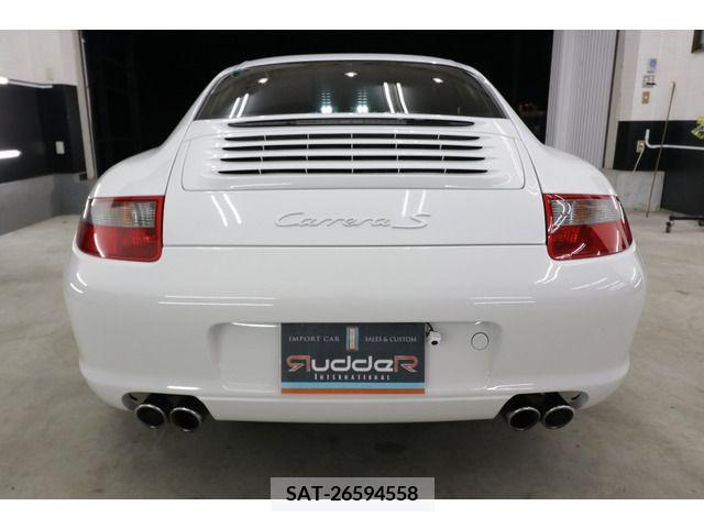Porsche 911 2006-10 282471-2