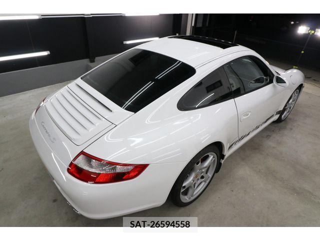 Porsche 911 2006-10 282471-12