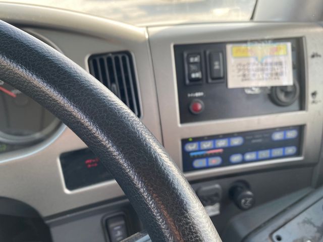 Isuzu GALA 2011-03 3892-13
