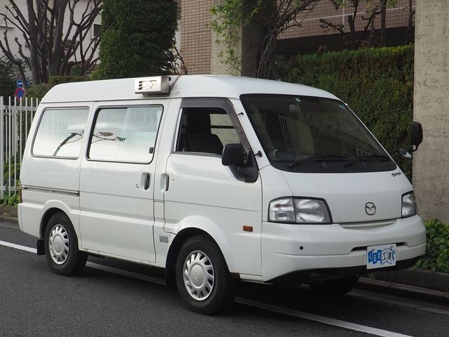 Mazda BONGO VAN 2018-10 195949-16