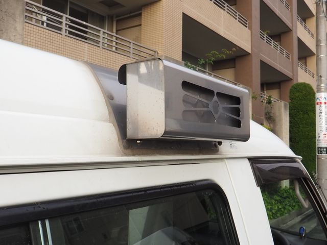 Mazda BONGO VAN 2018-10 195949-13
