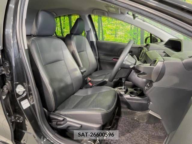 Toyota AQUA 2013-07 260204-6
