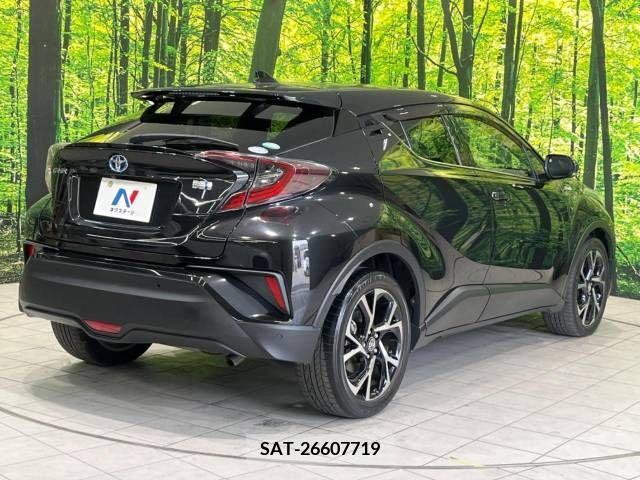 Toyota C-HR 2017-07 264278-17