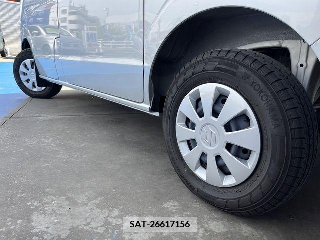 Suzuki EVERY 2023-02 244876-3