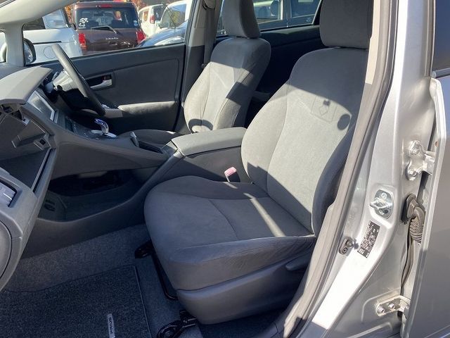 Toyota PRIUS 2009-10 180899-12