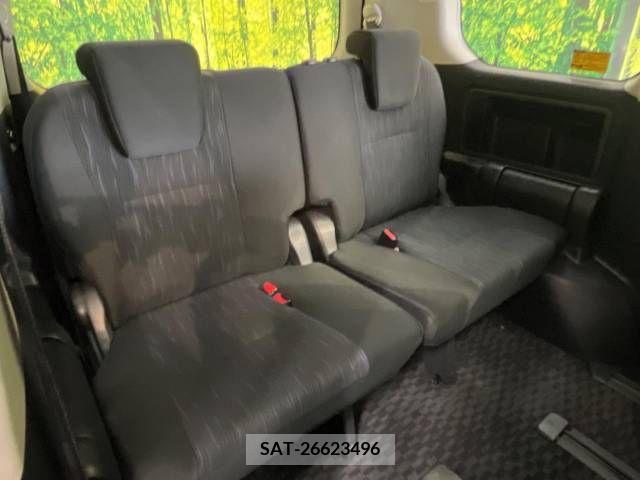 Toyota NOAH 2011-07 279560-10