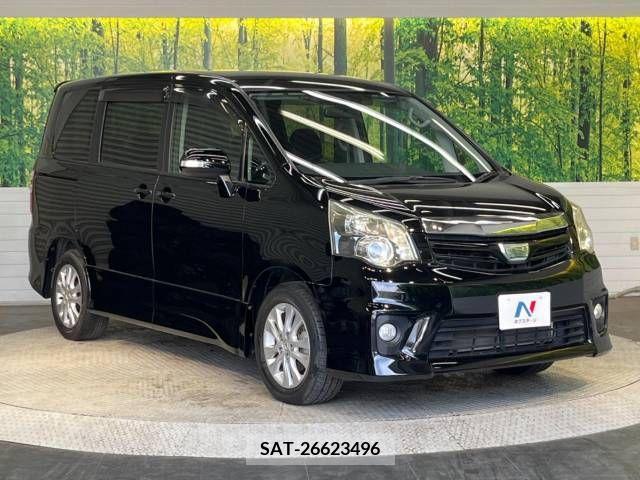 Toyota NOAH 2011-07 279560-17
