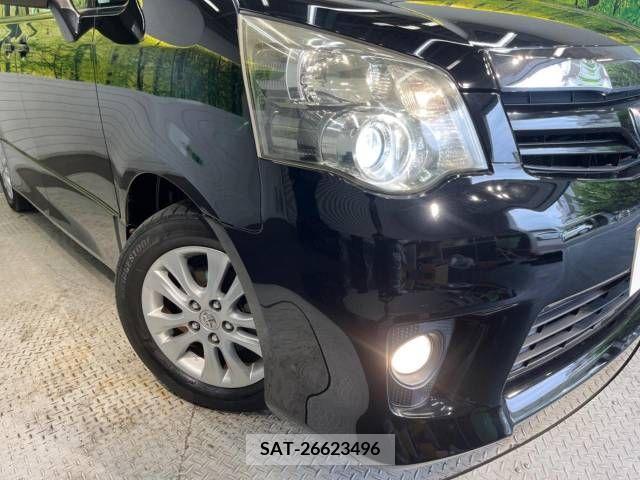Toyota NOAH 2011-07 279560-13