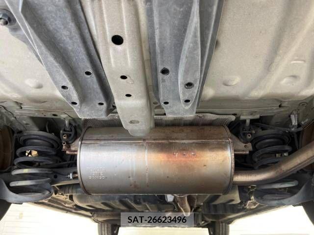 Toyota NOAH 2011-07 279560-19