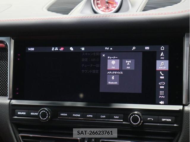 Porsche MACAN 2021-01 281583-16