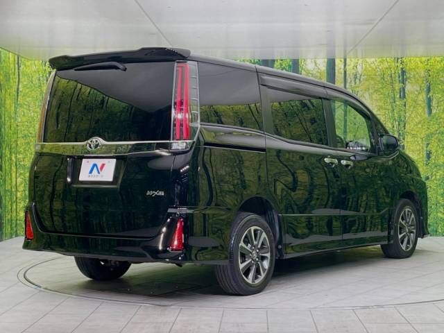 Toyota NOAH 2018-10 28313-18