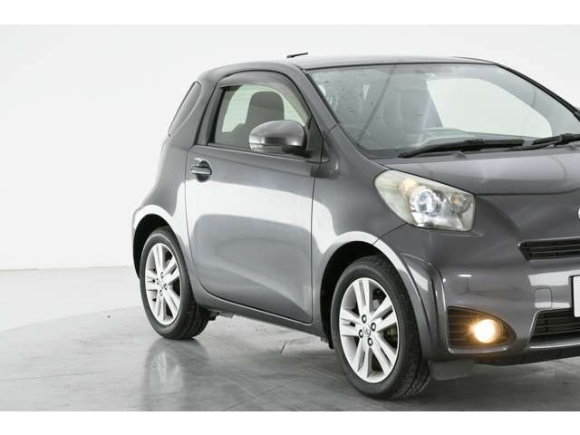 Toyota IQ 2012-08 15433-6