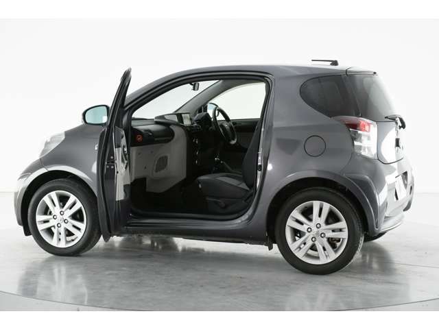 Toyota IQ 2012-08 15433-8