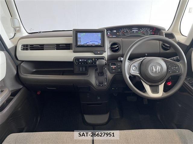 Honda N BOX 2022-06 307397-2
