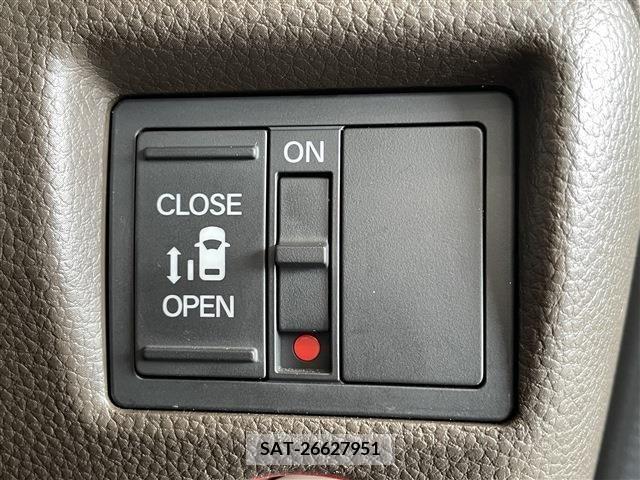 Honda N BOX 2022-06 307397-18