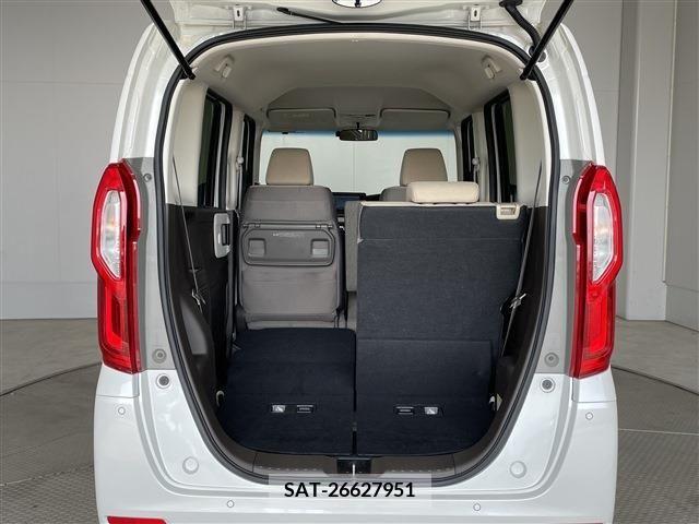 Honda N BOX 2022-06 307397-5