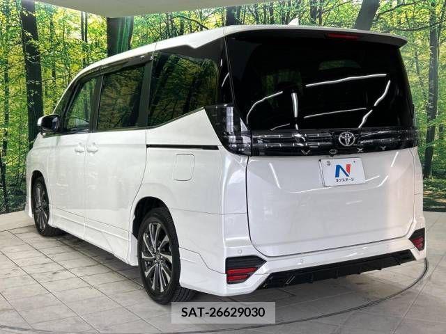 Toyota VOXY 2022-08 313575-18