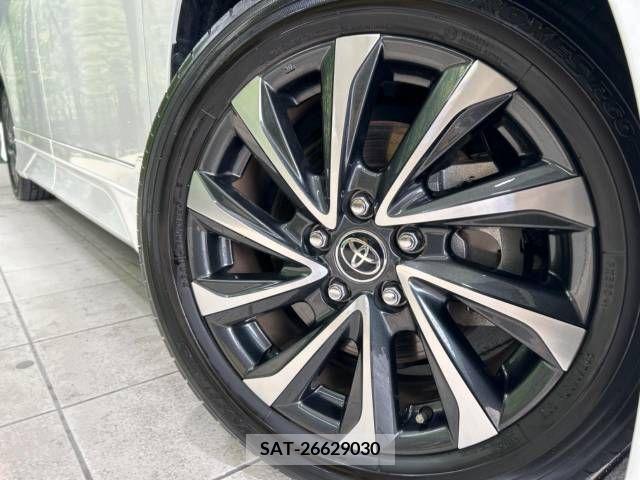 Toyota VOXY 2022-08 313575-14