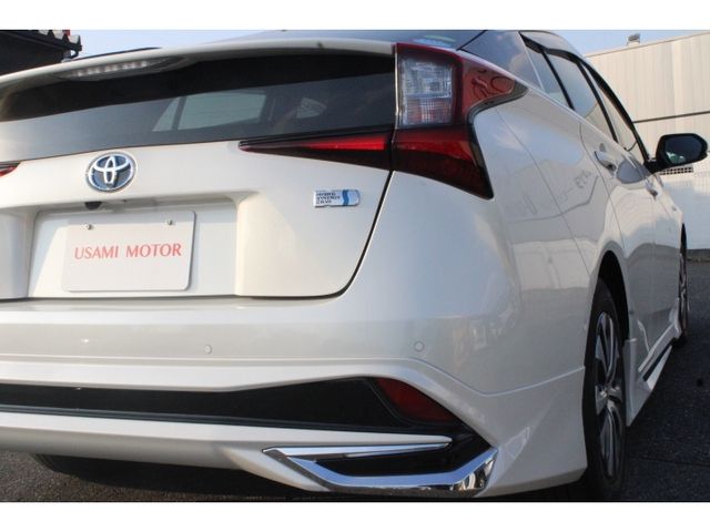 Toyota PRIUS 2019-02 14621-10