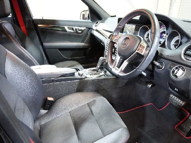 Mercedes Benz C-CLASS 2014-06 14389-4
