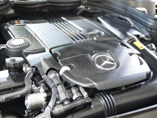 Mercedes Benz C-CLASS 2014-06 14389-8