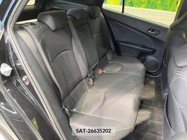 Toyota PRIUS 2017-01 331119-9