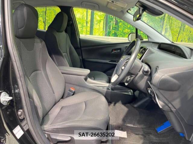Toyota PRIUS 2017-01 331119-8