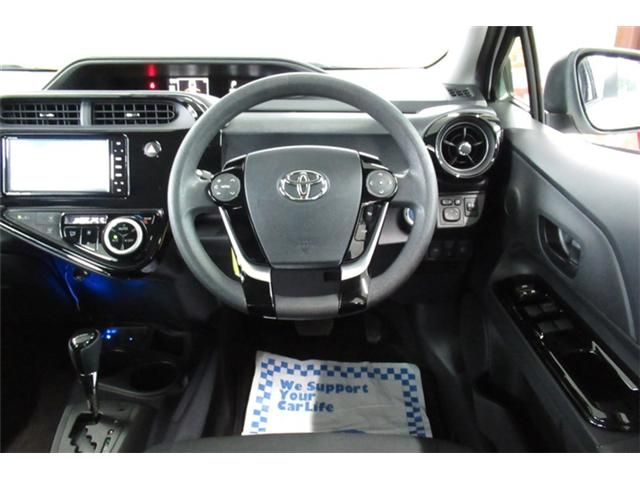 Toyota AQUA 2018-09 22682-13