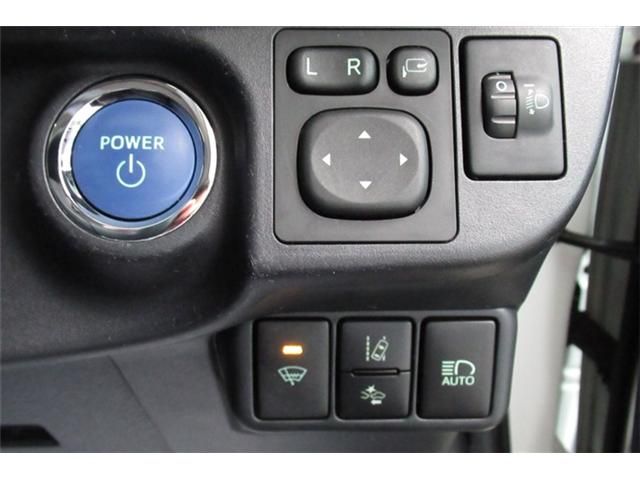 Toyota AQUA 2018-09 22682-21