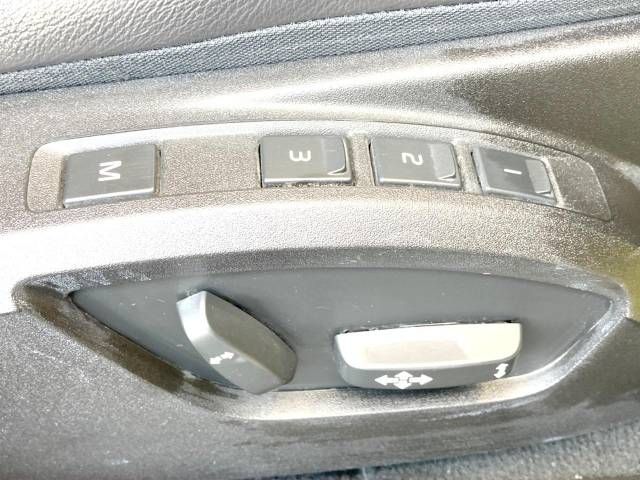 Volvo V40 2014-10 188003-8