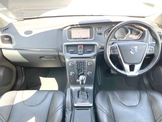 Volvo V40 2014-10 188003-1
