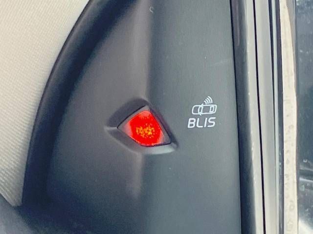 Volvo V40 2014-10 188003-4
