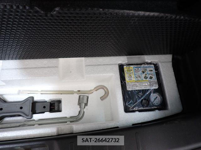 Suzuki WAGON R 2014-07 230675-15