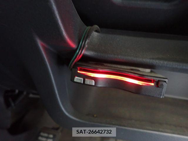 Suzuki WAGON R 2014-07 230675-17