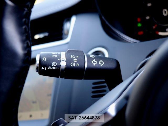 Jaguar E-PACE 2019-12 225524-20
