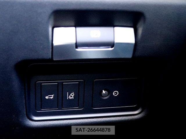 Jaguar E-PACE 2019-12 225524-22
