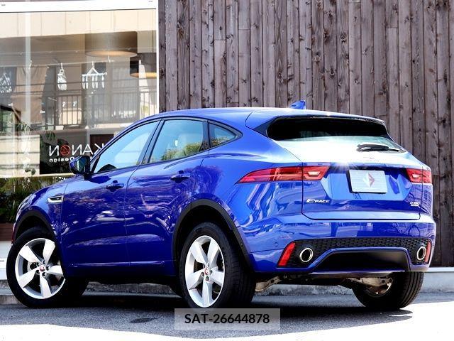 Jaguar E-PACE 2019-12 225524-2