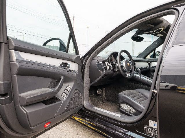 Porsche PANAMERA 2012-12 2287-23