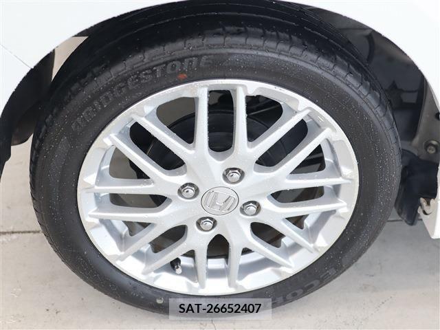 Honda N BOX 2021-05 278704-9