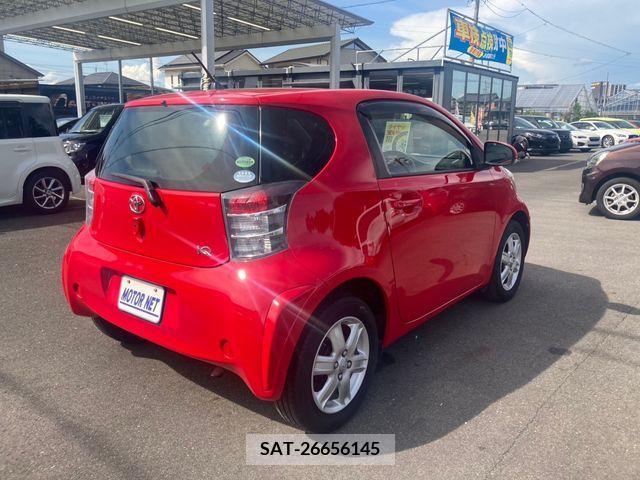 Toyota IQ 2012-04 361869-23
