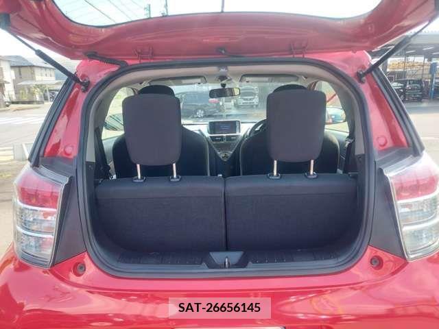 Toyota IQ 2012-04 361869-8