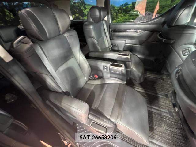 Toyota ALPHARD 2022-03 299538-9