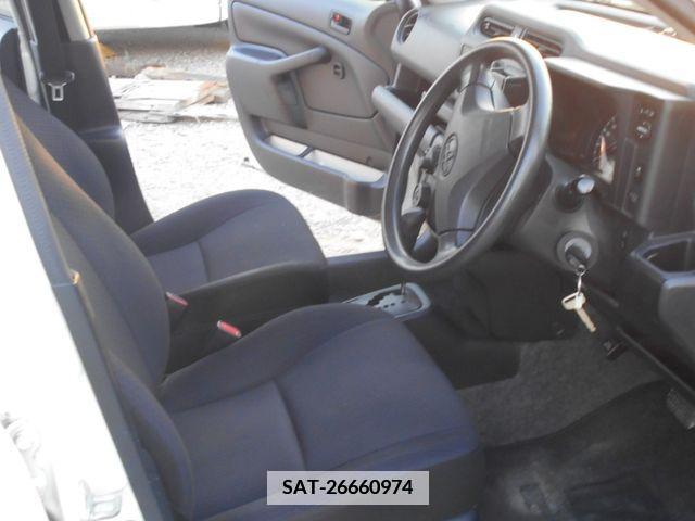 Toyota PROBOX VAN 2017-07 366832-9